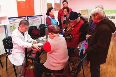 西城區(qū)各社區(qū)衛(wèi)生服務(wù)中心組織開展健康促進活動 提升居民健康素養(yǎng)